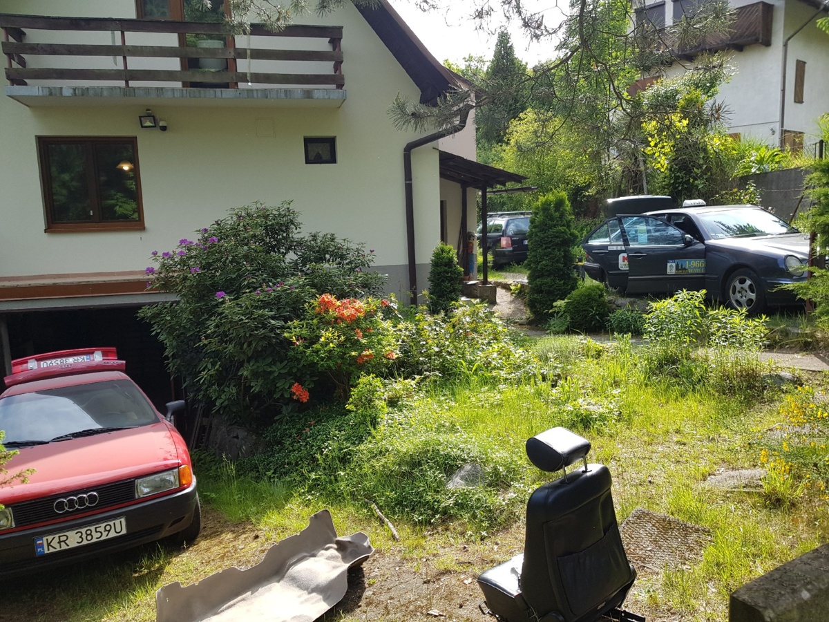 4fc533c3-de41-4346-b56d-40a4a9c35e4f