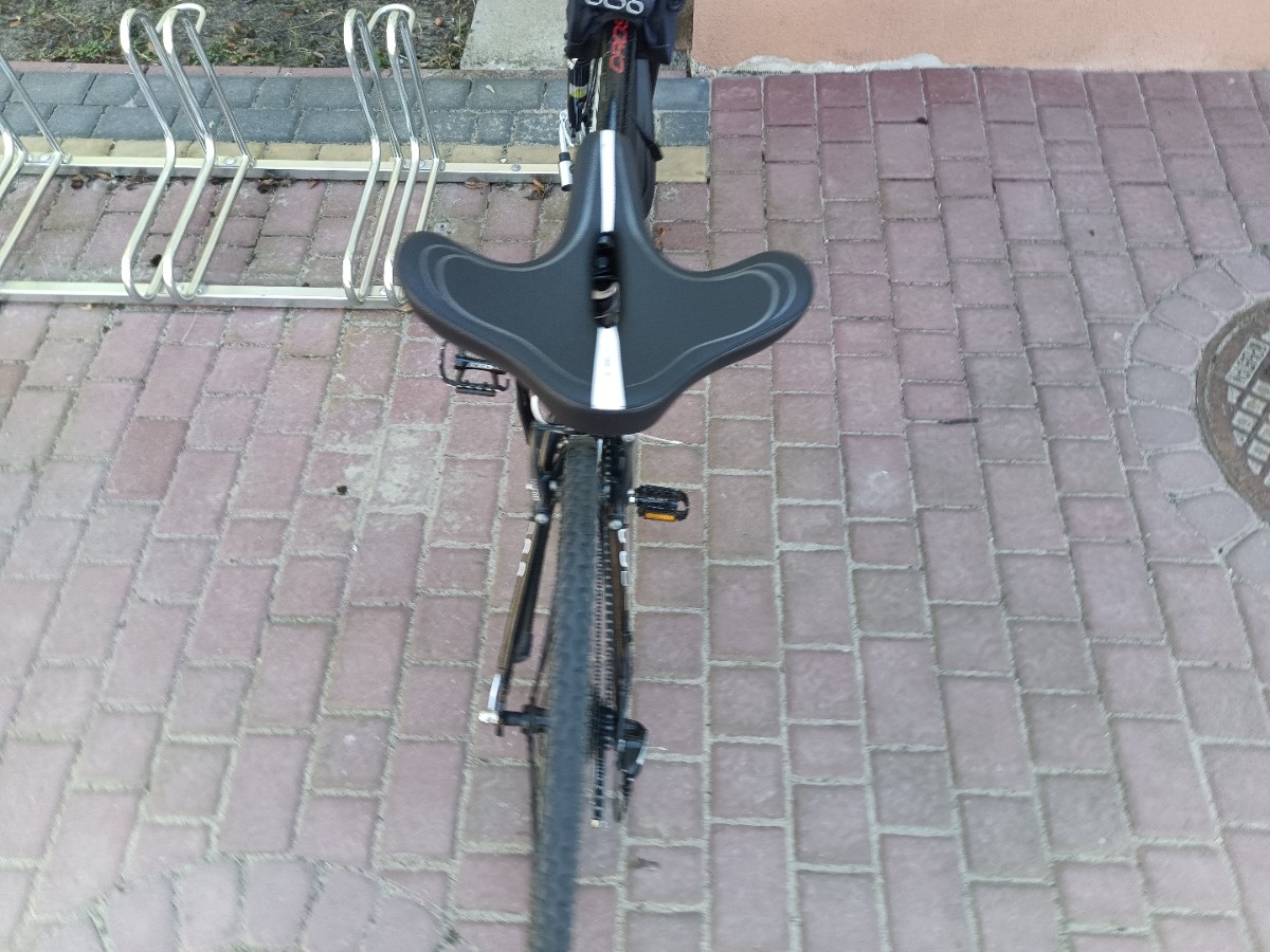 6547b8ae-1cc4-41a7-92c1-f3b9e713afd8