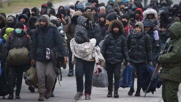 Kryzys migracyjny. KE przeznaczy 700 tys. euro na pomoc dla migrantów na Białorusi