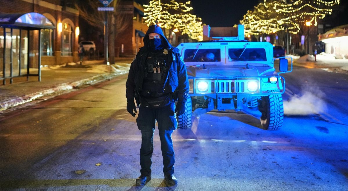 Zamieszki po strzelaninie w USA. Minneapolis sięga po Gwardię Narodową