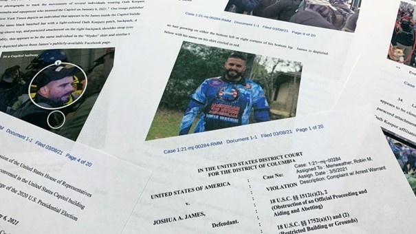 Strażnik Przysięgi skazany na karę zawieszenia; sędzia ostrzega: „Demokracja jest krucha