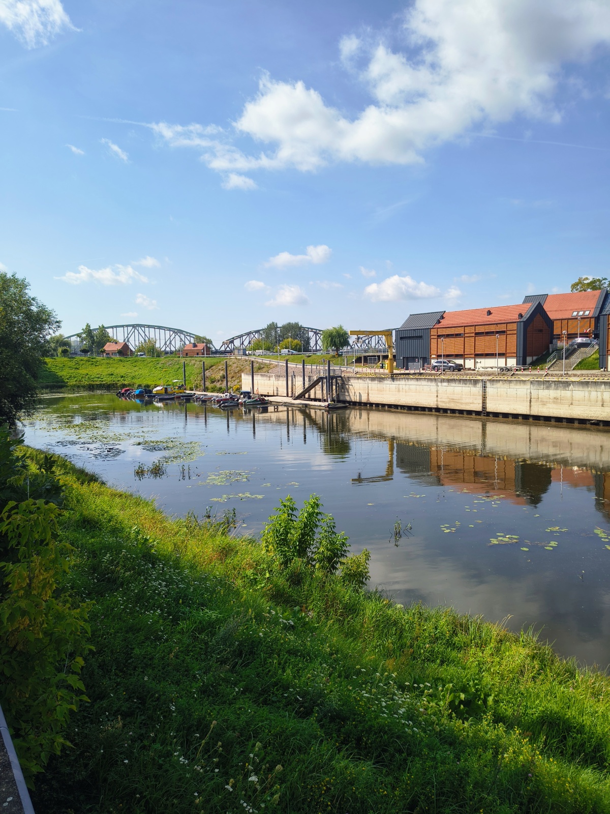 15ae5606-afdc-4cf2-aa23-548a3904913c