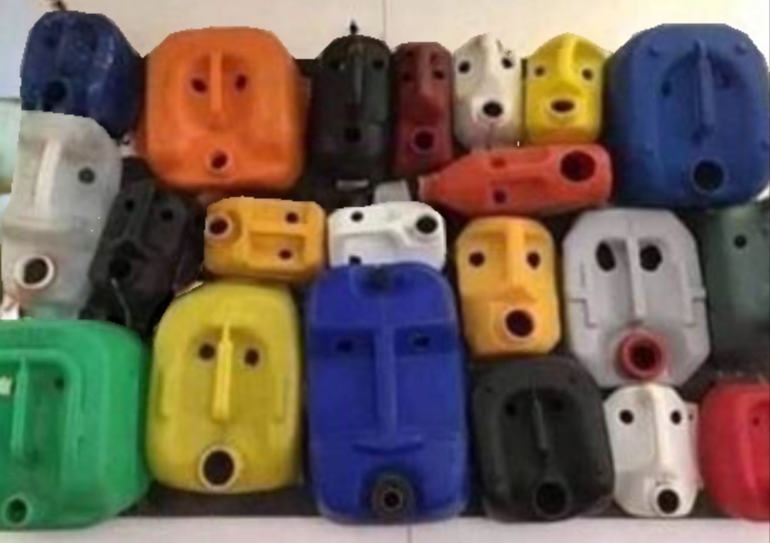 7a0cf9dc-36be-433a-ae40-6652cb461b27