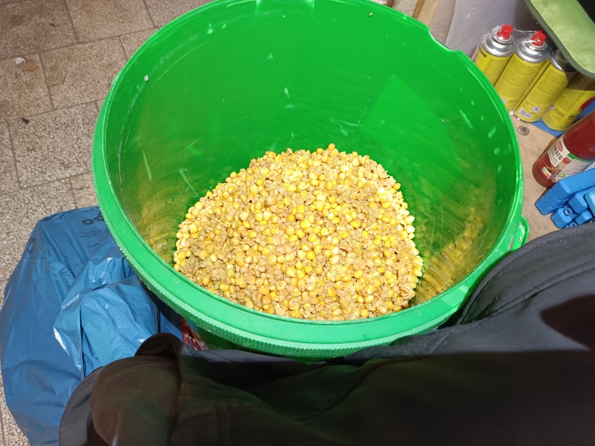 b1e58d93-5f8f-453f-854e-f7494d146fcd