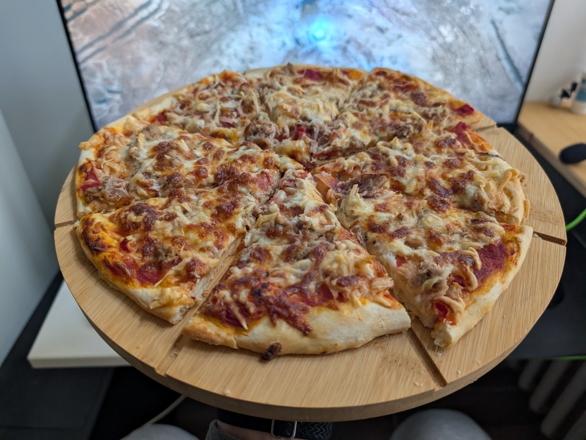 f5a1bd95-9d41-41ce-a6f9-174148ee5ac9