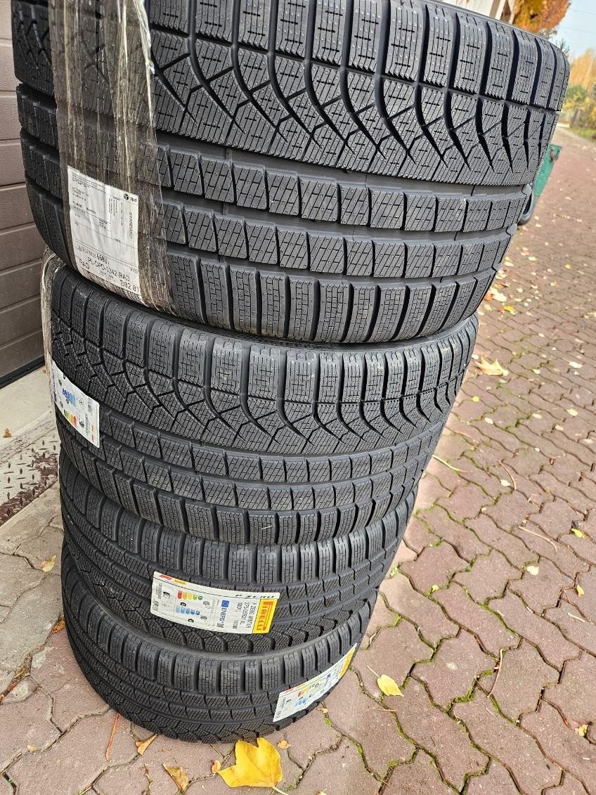 94c1cb5b-7d0b-4a91-b7e5-d0292753ee7e