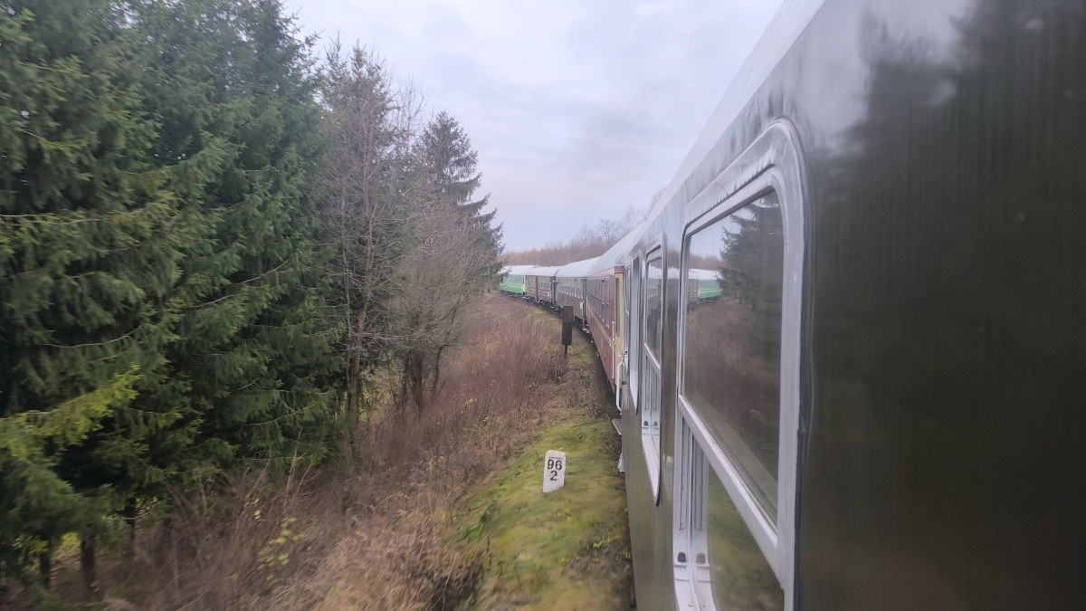 2f288d84-f7cb-4f13-b3df-cbba6adee544