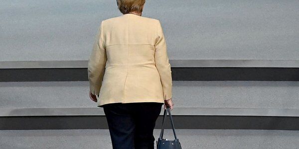 Merkel chce Polski w Unii. Przyjeżdża do Warszawy powstrzymać rozpad Wspólnoty