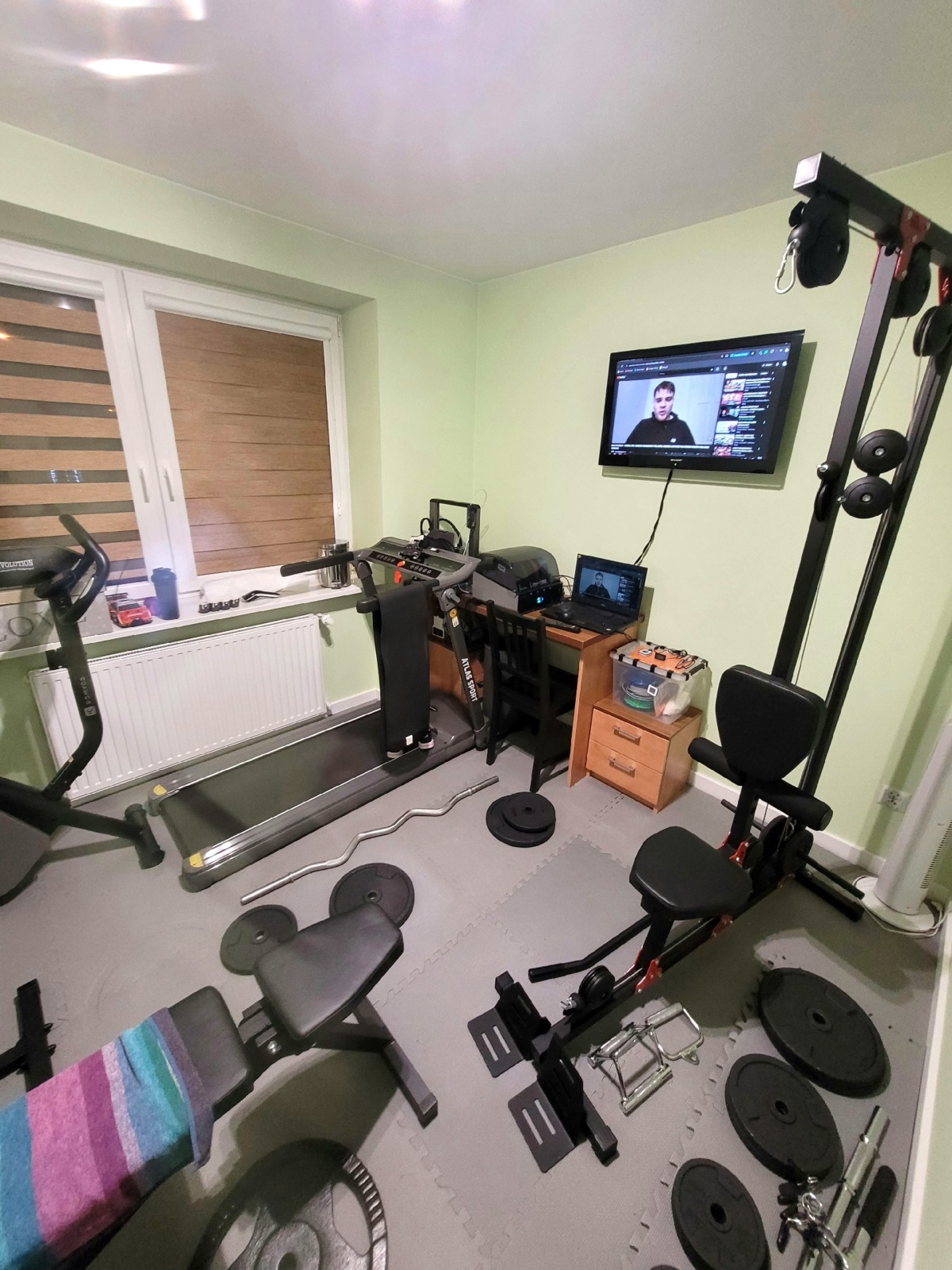 e472bab2-5fba-4680-bd45-2d0fa6191f43