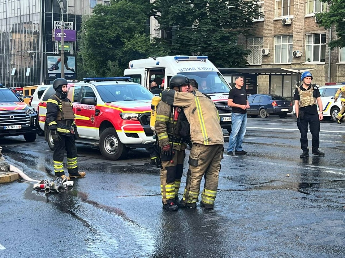 d930a857-f861-4edf-b58d-b534bc24d761