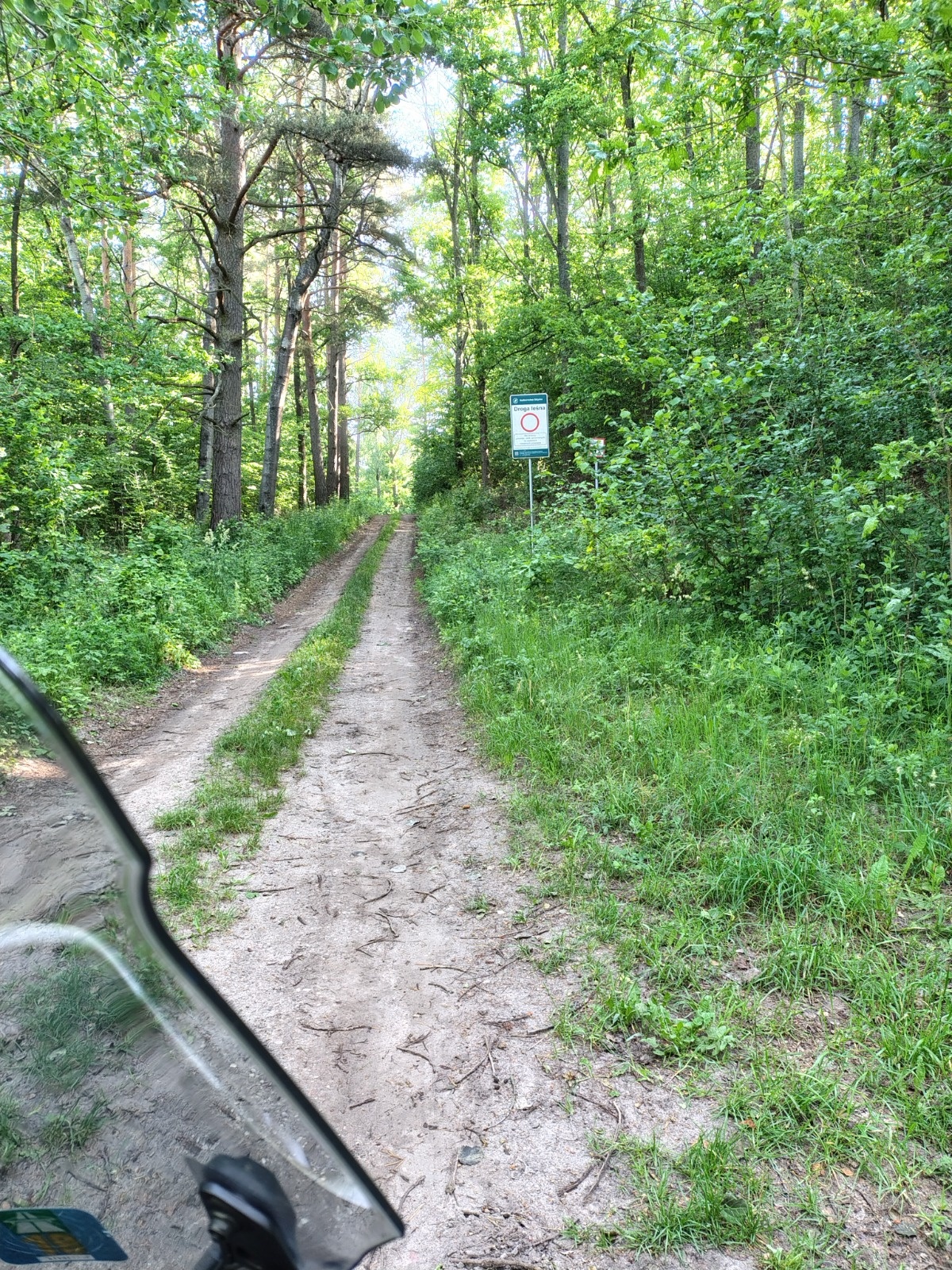 e7ac96e5-37ac-4bca-b9af-68012e23bb50