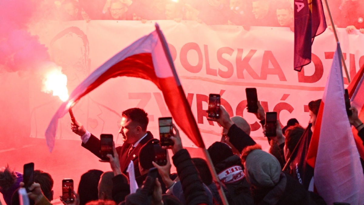 Mentzen nie uniknie konsekwencji po Marszu Niepodległości? "Prawo jest równe dla wszystkich"