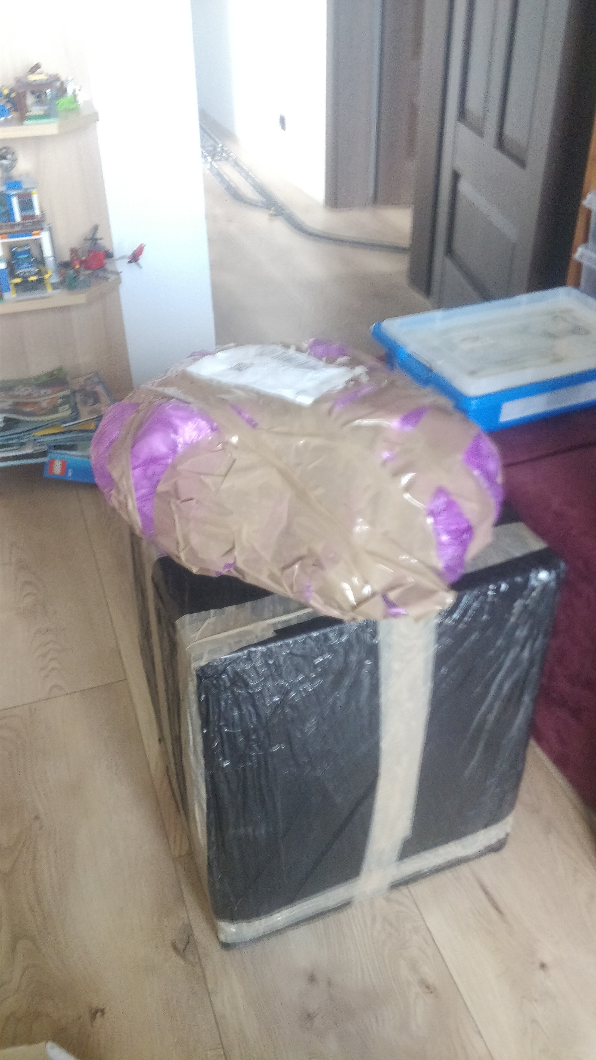 caf6b9bd-ee00-48ec-ac9f-090402f02793