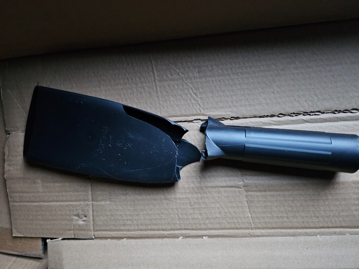 acec30ac-6a86-42ff-a26e-2ad18ba21d73