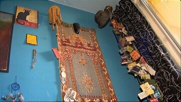 Tychy. Mieszkanie Ryśka Riedla na sprzedaż za pół miliona zł. "Mamy już pierwsze propozycje"