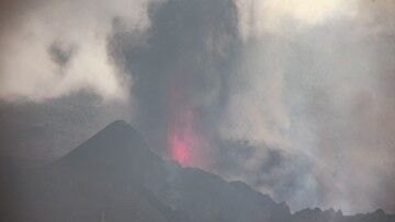 Hiszpania. Popiół wulkaniczny z La Palmy dotarł na sąsiednie wyspy