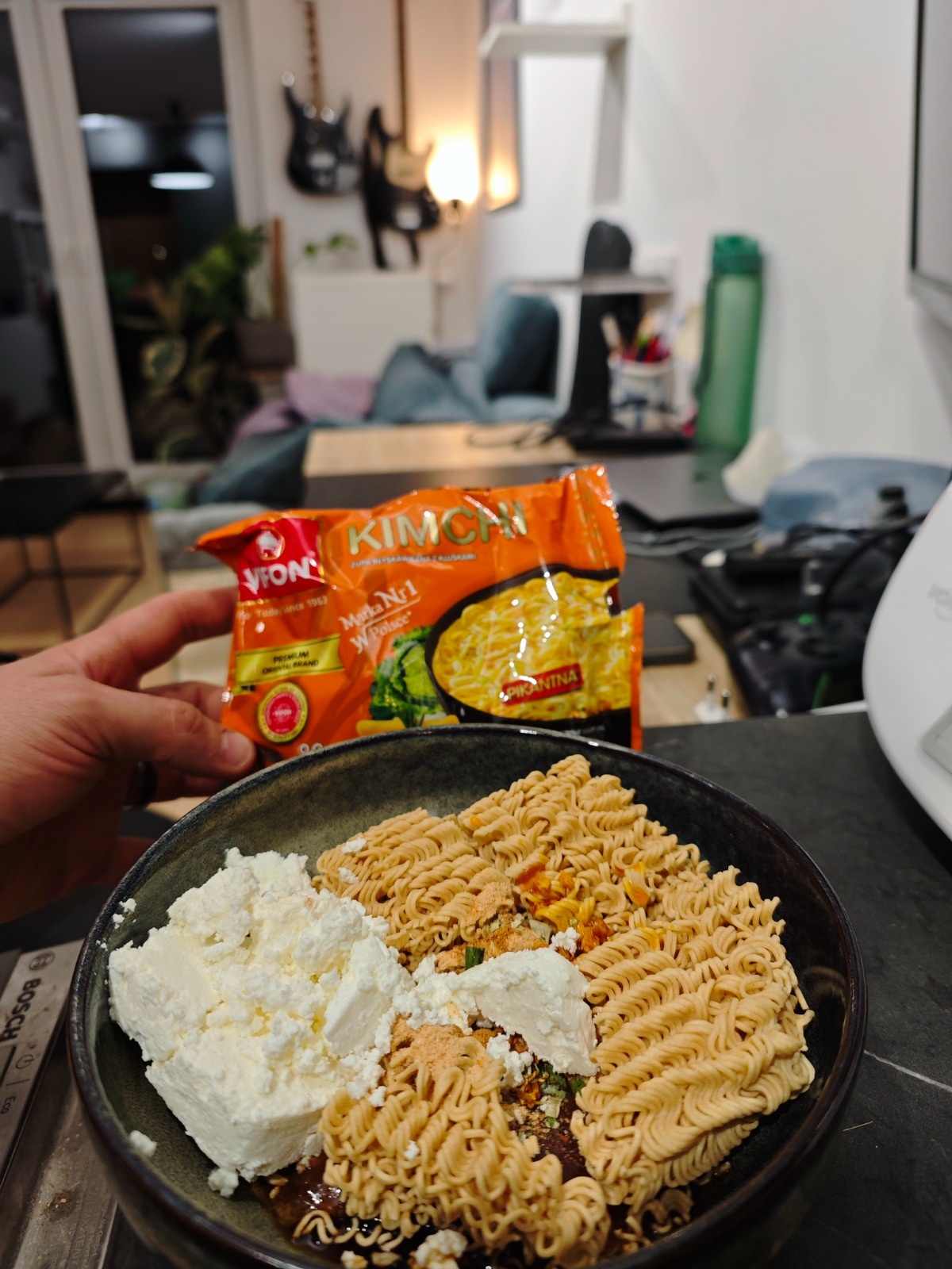 21037024-72d9-4e29-bac2-d68edbb0b4e7