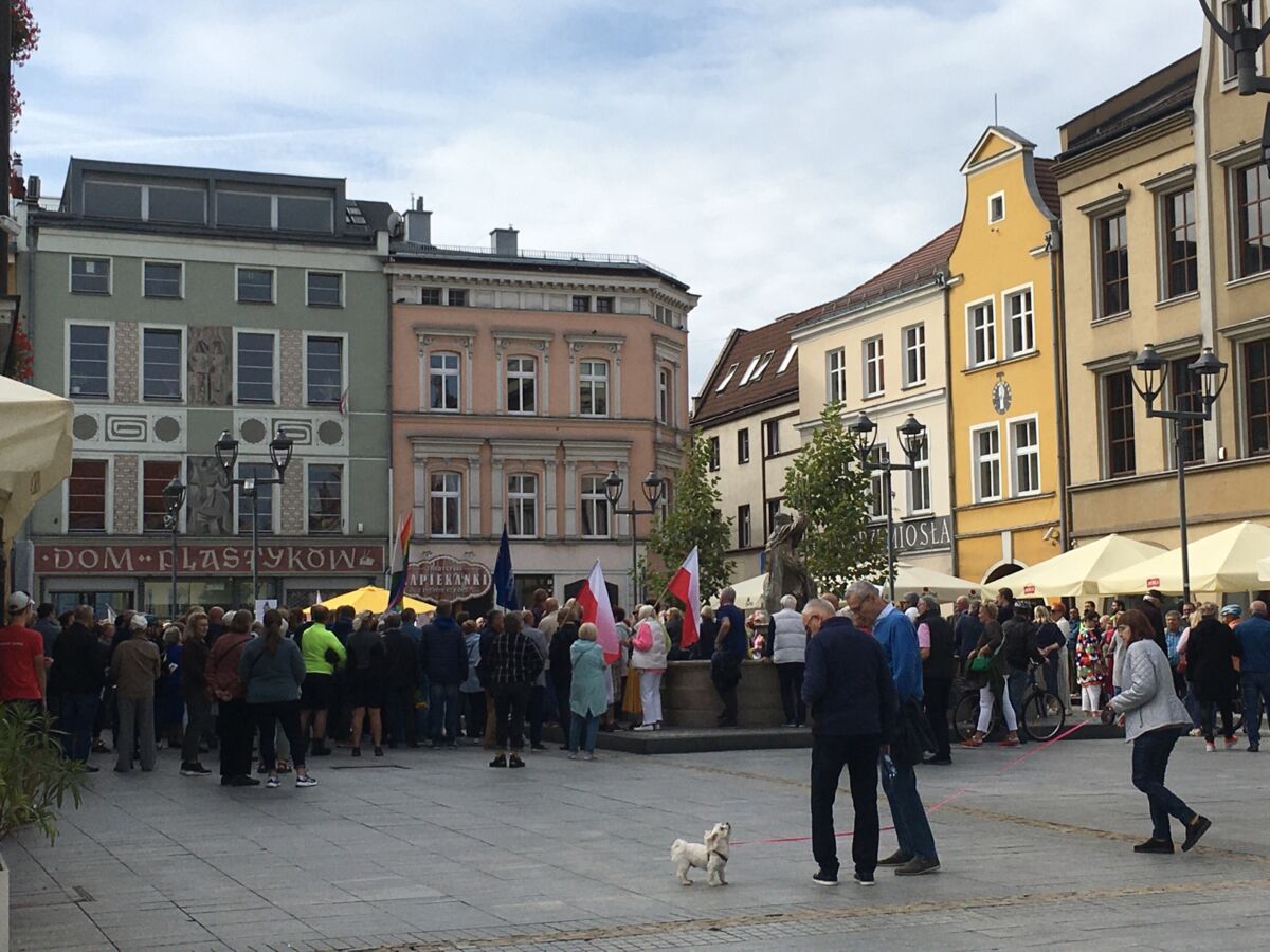 a180191d-c889-4211-be7f-8b3bb50ee8ad