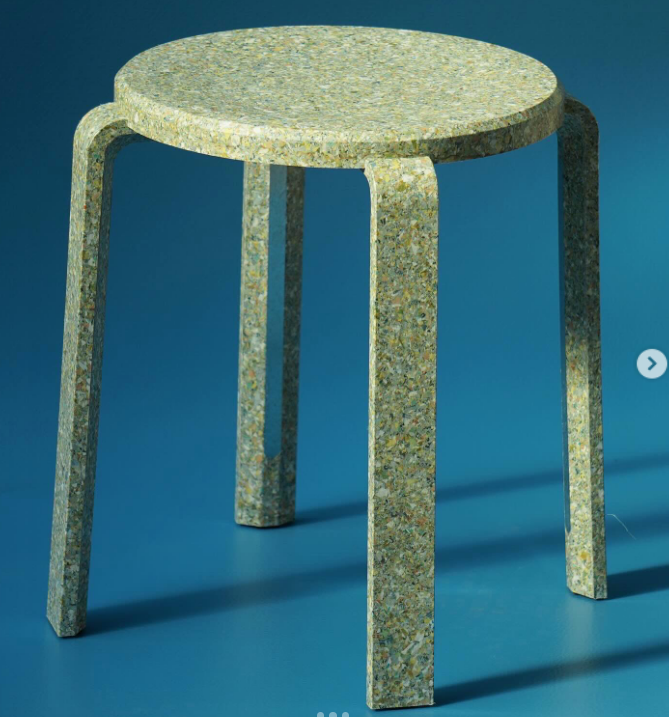 b2e8d704-2a77-4bdf-9846-db40e555e38d