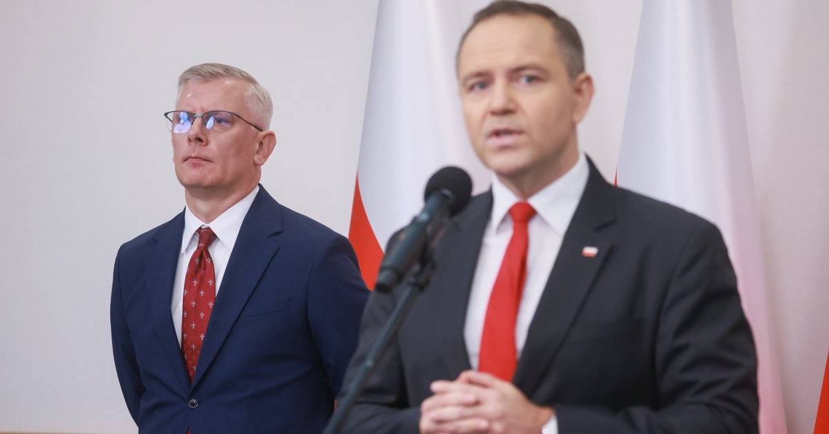 Tajna notatka Kancelarii Prezydenta. Kontrowersje wokół Sławomira Cenckiewicza