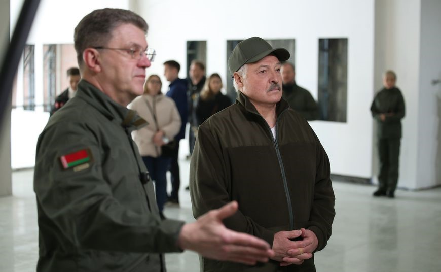 93ddff4c-d509-4a15-8e3d-9166b9113389