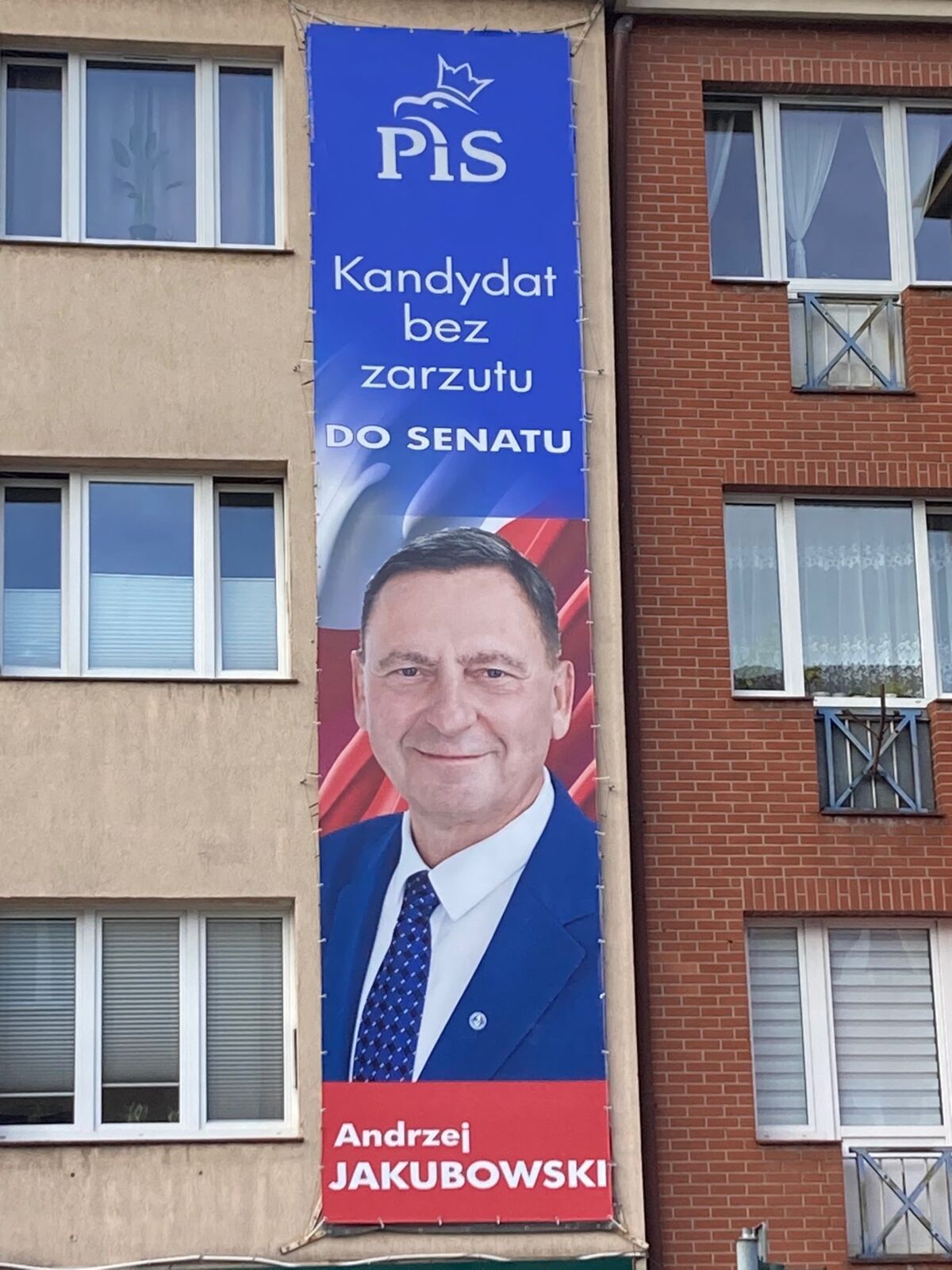 fc55efe9-fa0b-4562-8bcd-8e3d37ef6fdf