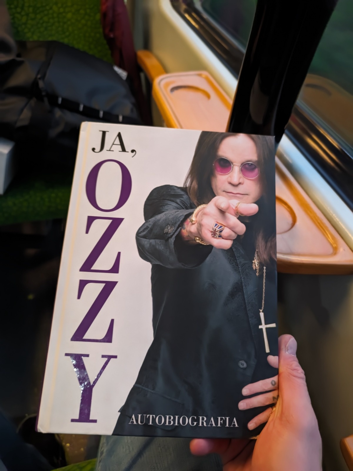 425495bc-084d-4f2f-ba88-ccca2262b705