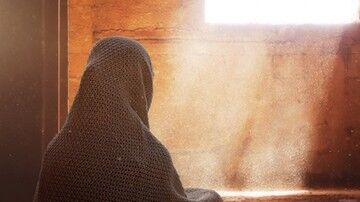 Szwecja. Kobieta oskarżona o zwerbowanie 12-letniego syna do walki w Syrii