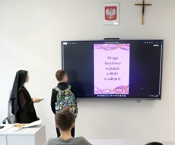 Dwie godziny religii lub etyki obowiązkowe? Sejm zajmie się projektem ustawy