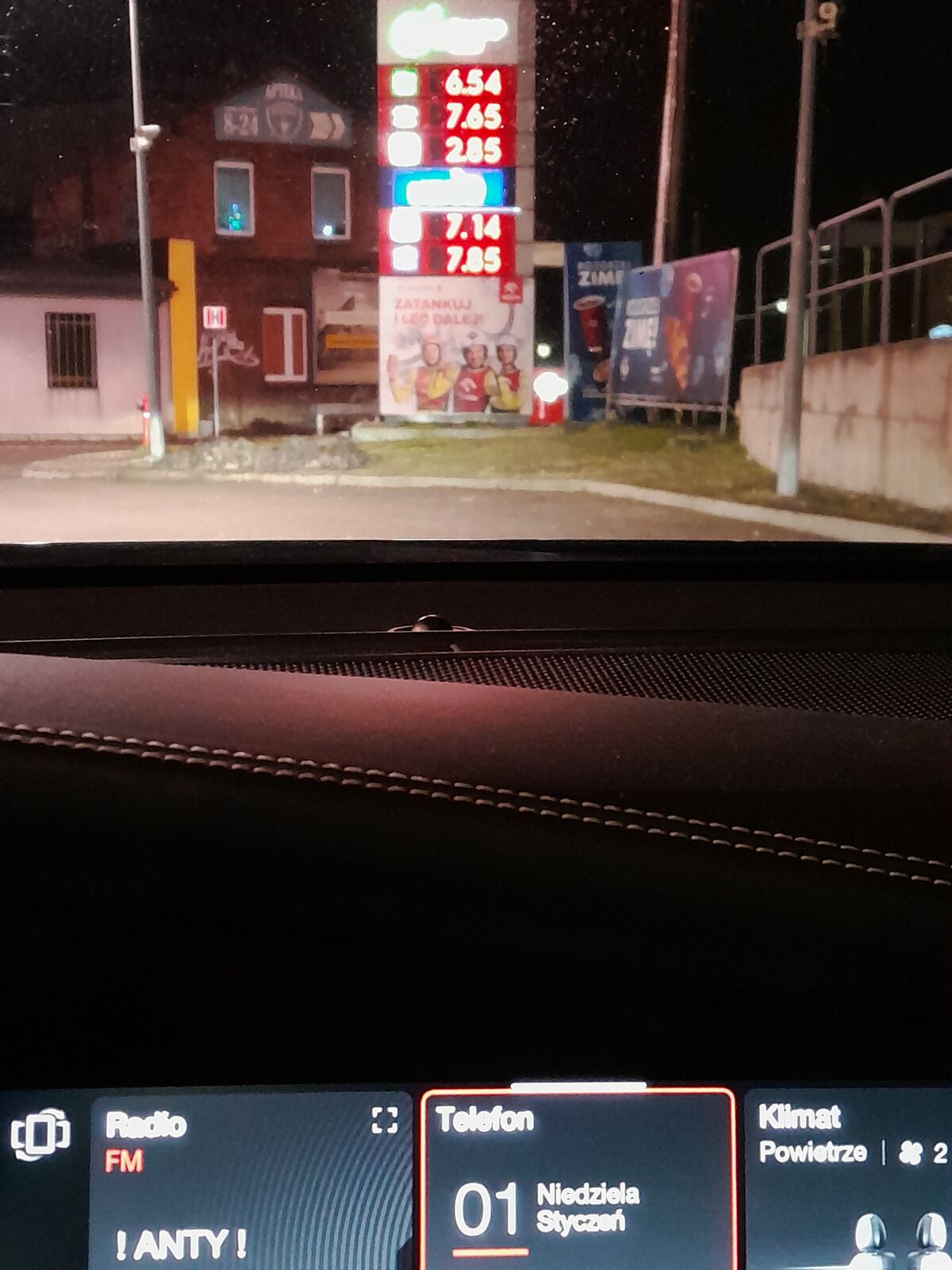 e5f1e54e-cf96-483f-b092-e9e6dfb20895