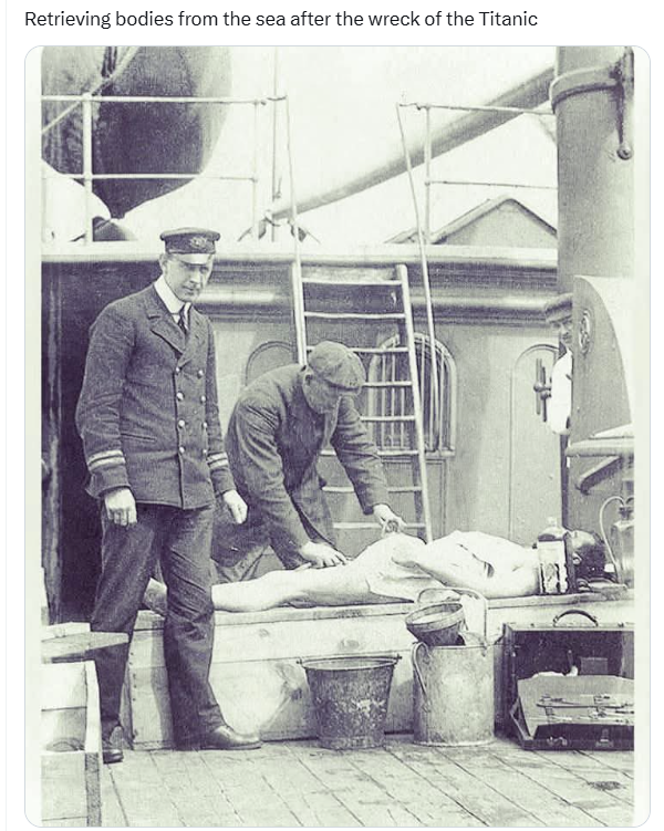 7c93fe8a-32d5-41e4-afab-d3351522d233