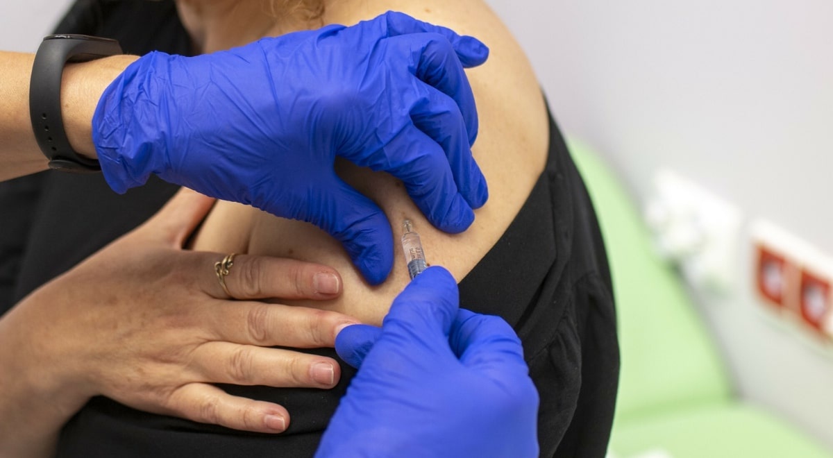 Ruszają bezpłatne szczepienia przeciwko krztuścowi w Krakowie