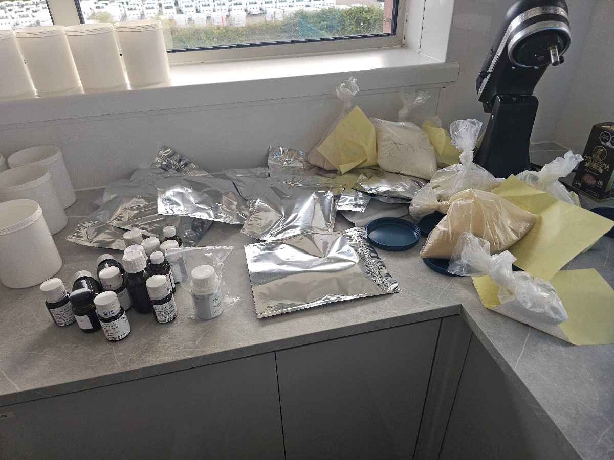 25a2628b-6e3a-4095-8887-7c6295c6d91f