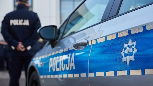 Policjanci będą szkolić się dłużej, ale tylko o 32 dni. To wciąż znacznie krócej niż przed pandemią