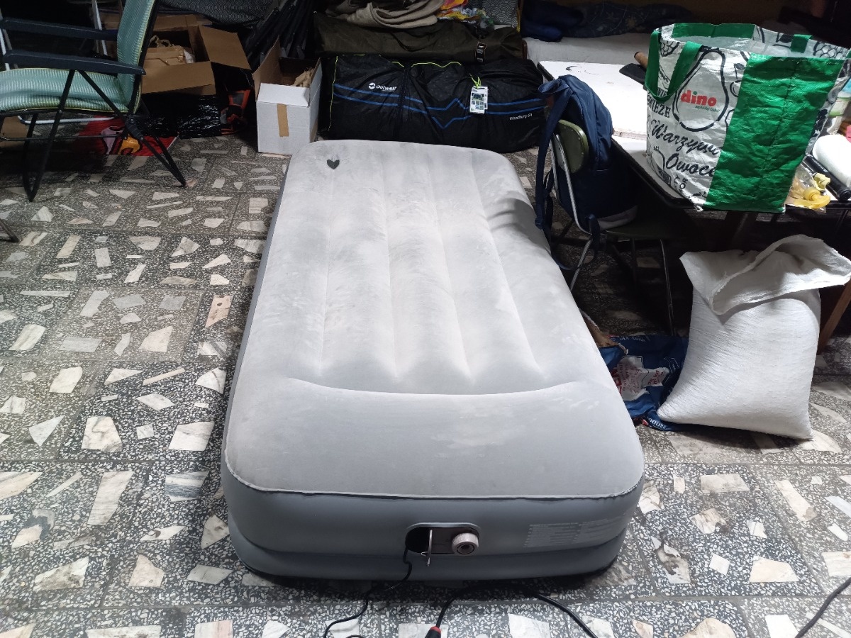 b178ab6d-c5d4-4278-a255-57f9a377166d