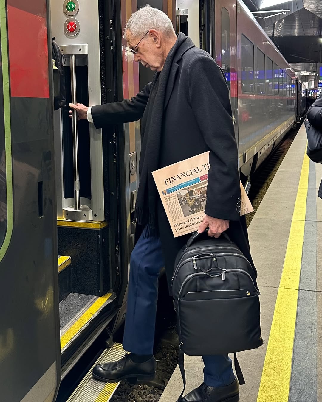 b7ecf507-2a7a-4fa9-94d6-10da571fe9c2