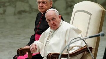 Papież: w imię Boże proszę o dostęp do szczepionek dla wszystkich