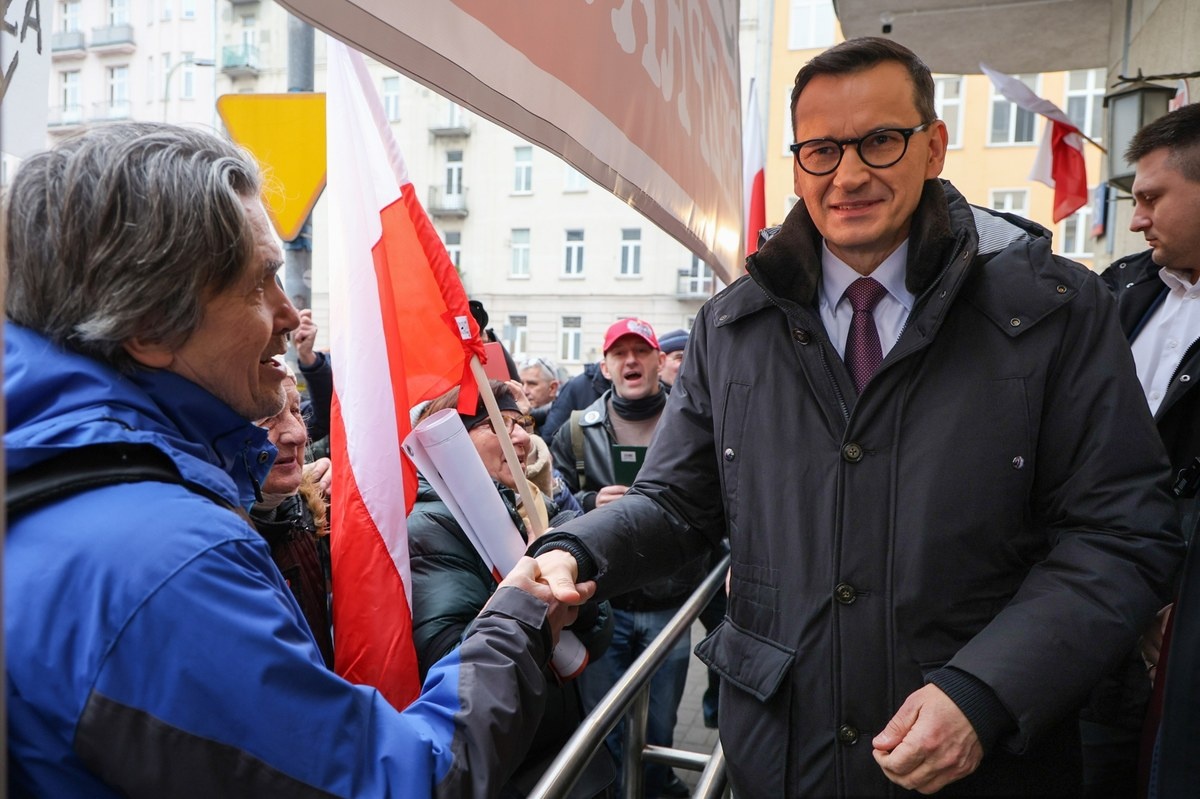 Będą kary dla Poczty Polskiej i Ministerstwa Cyfryzacji za wybory kopertowe