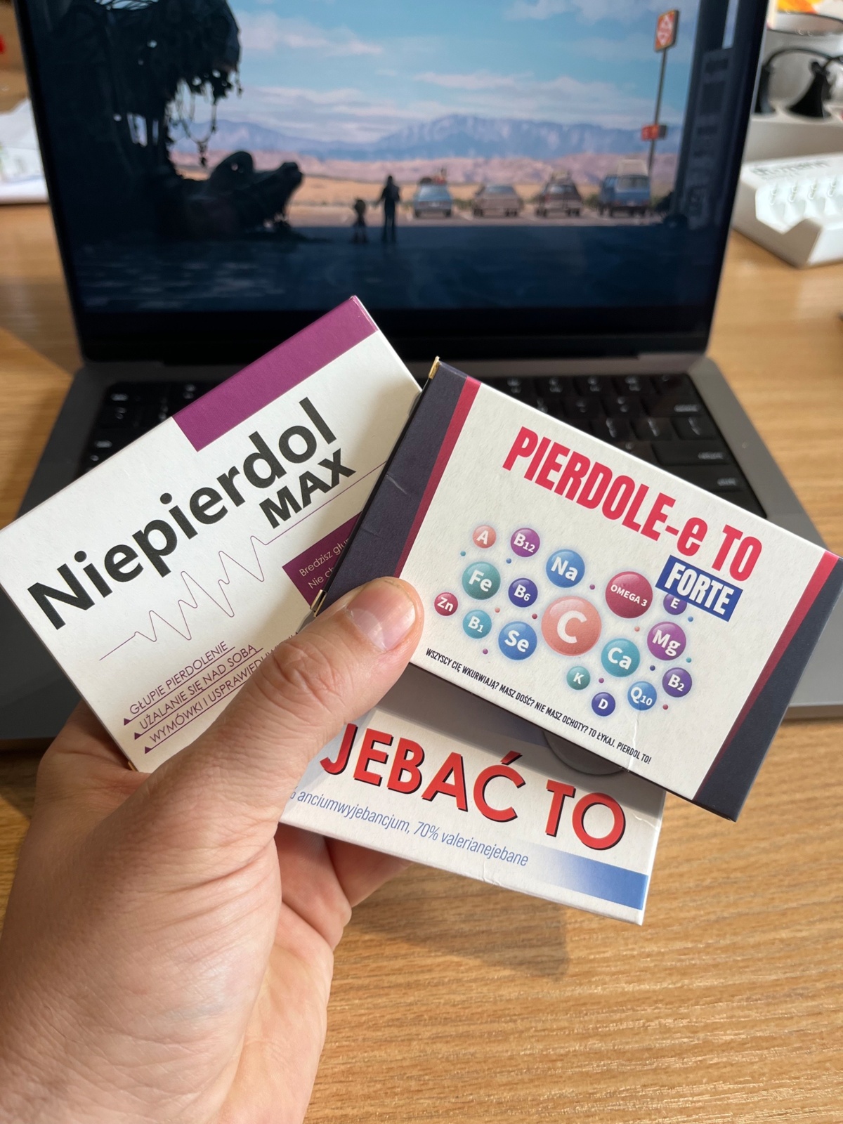 99051228-2178-48b2-b4a8-dd1e42a7f8a8