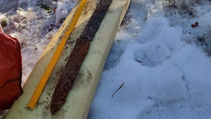 Śląskie/ Rzymski miecz sprzed 2 tysięcy lat odkryty na Jurze Krakowsko-Częstochowskiej