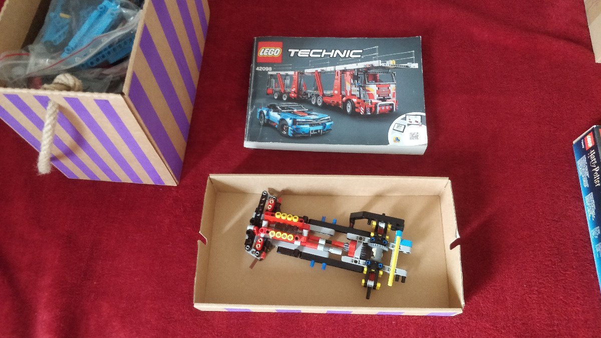 e5aae55f-f947-40f0-8de0-63718edc4aff