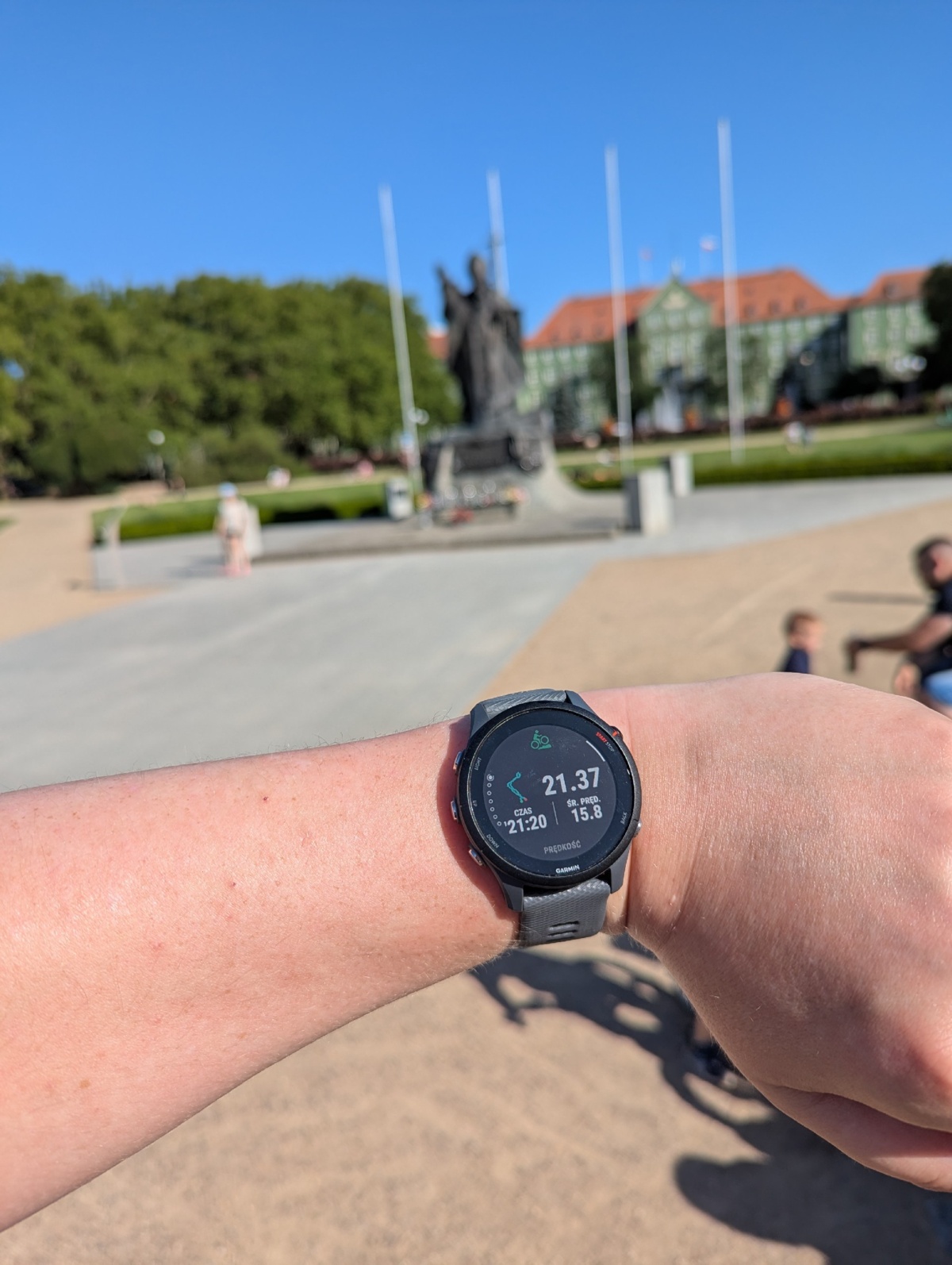 0a55a540-422d-4522-9448-a4113e341e60