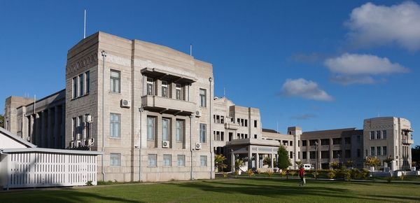 Epidemia na Fidżi: Kostnica największego szpitala jest pełna