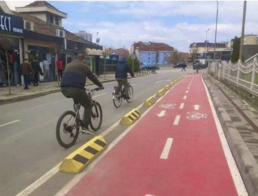 20740443-5d33-4142-b1dc-9b69ee295c11