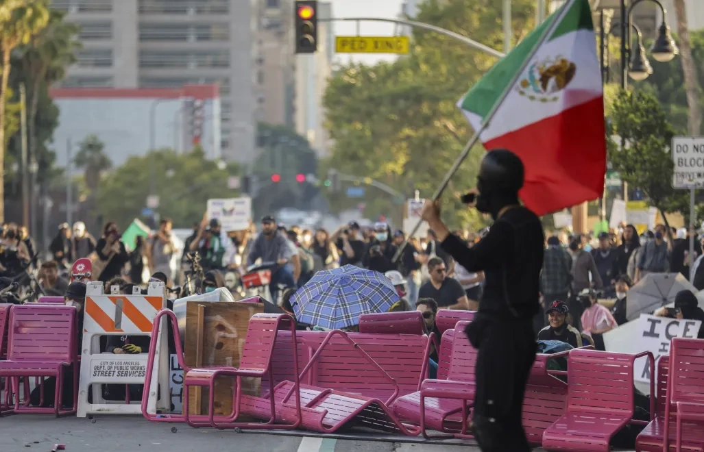 "Nie zgadzamy się na takie podejście". Prezydent Meksyku wzywa Trumpa do poszanowania praw migrantów