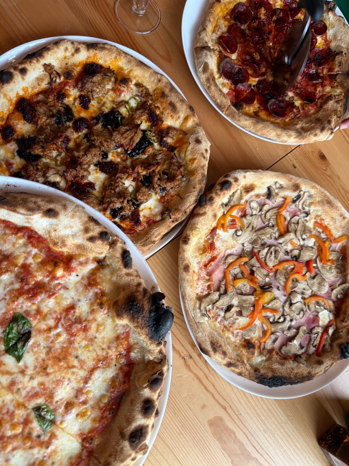 f813d260-0c68-4d02-87b9-ec606917c4b2