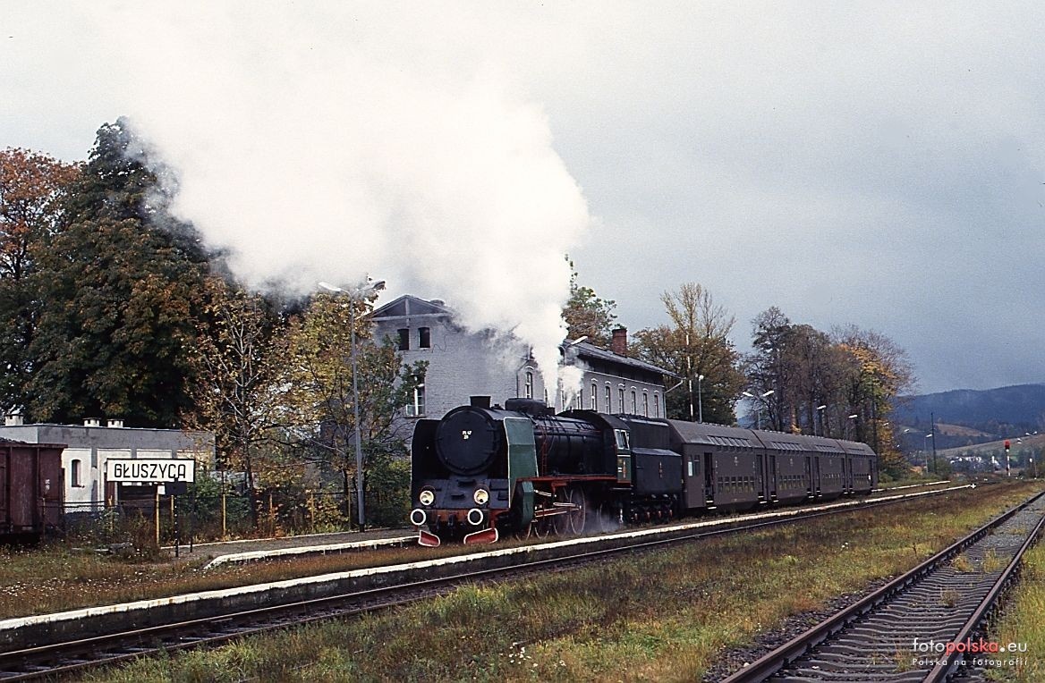 b9d771c0-aea2-4a50-9771-69f7727de69e