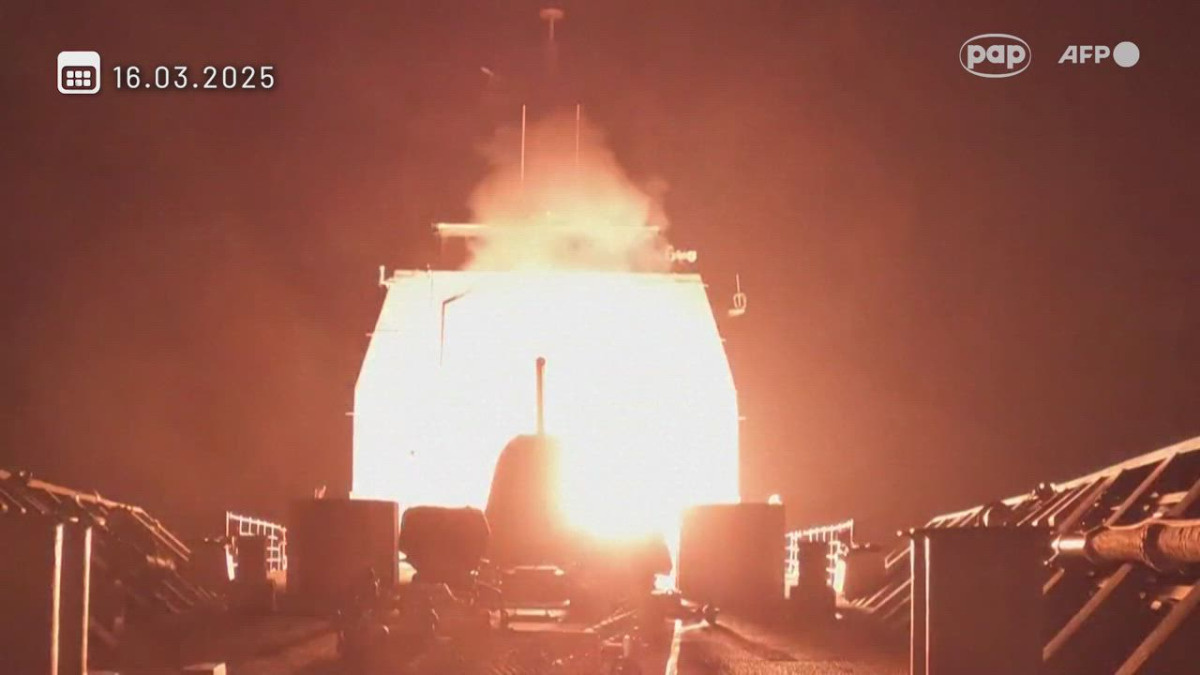 Jemen. Tysiące protestujących po amerykańskich atakach lotniczych