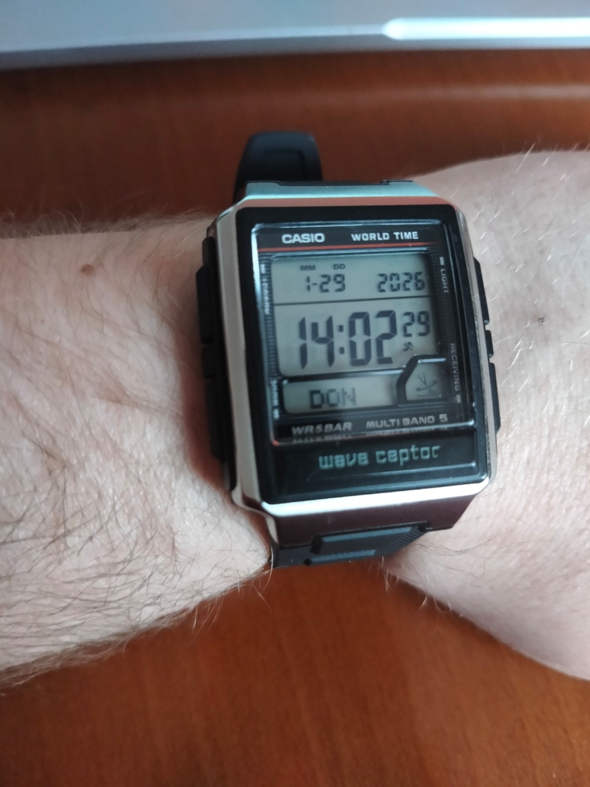 2b3eb55b-7d59-47a2-b10a-fa89fc7de301