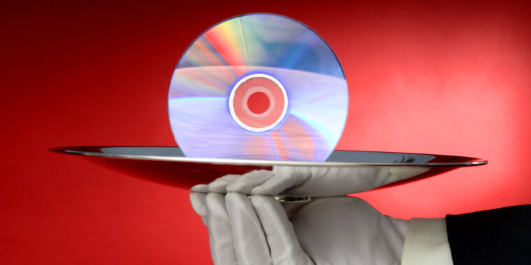 Netflix zamyka swoją wypożyczalnię i będzie za darmo rozdawał płyty DVD z filmami [ENG]